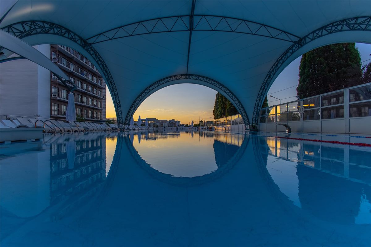 Комплекс бассейнов Breeze в Bridge Resort — фото 23